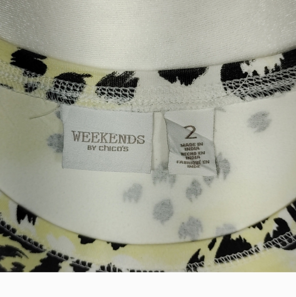 CHICO'S Weekends Top - Picture 6 of 10